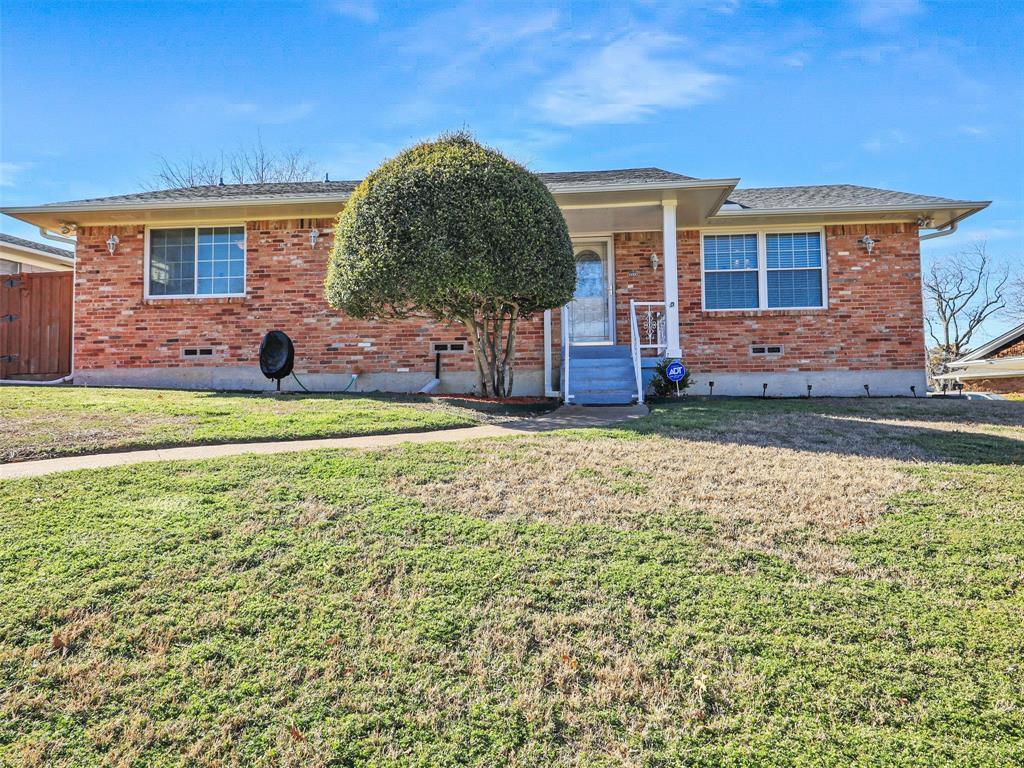 NEW DFW LISTING! 2635 Lanecrest Drive, Dallas, TX 75228-5112