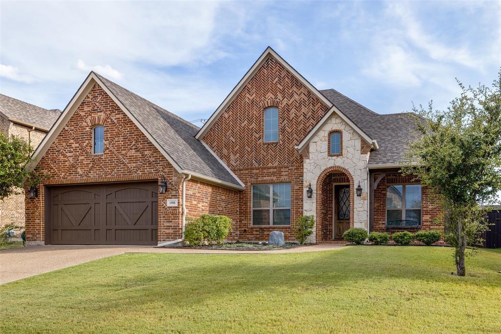 ¡NUEVA CASA A LA VENTA EN DFW! – 1908 Bent Creek Way, Mansfield, TX 76063-2032