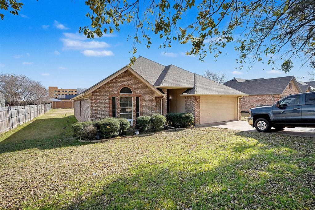 New DFW Listing! 212 Turner Street, Roanoke, TX 76262-6650