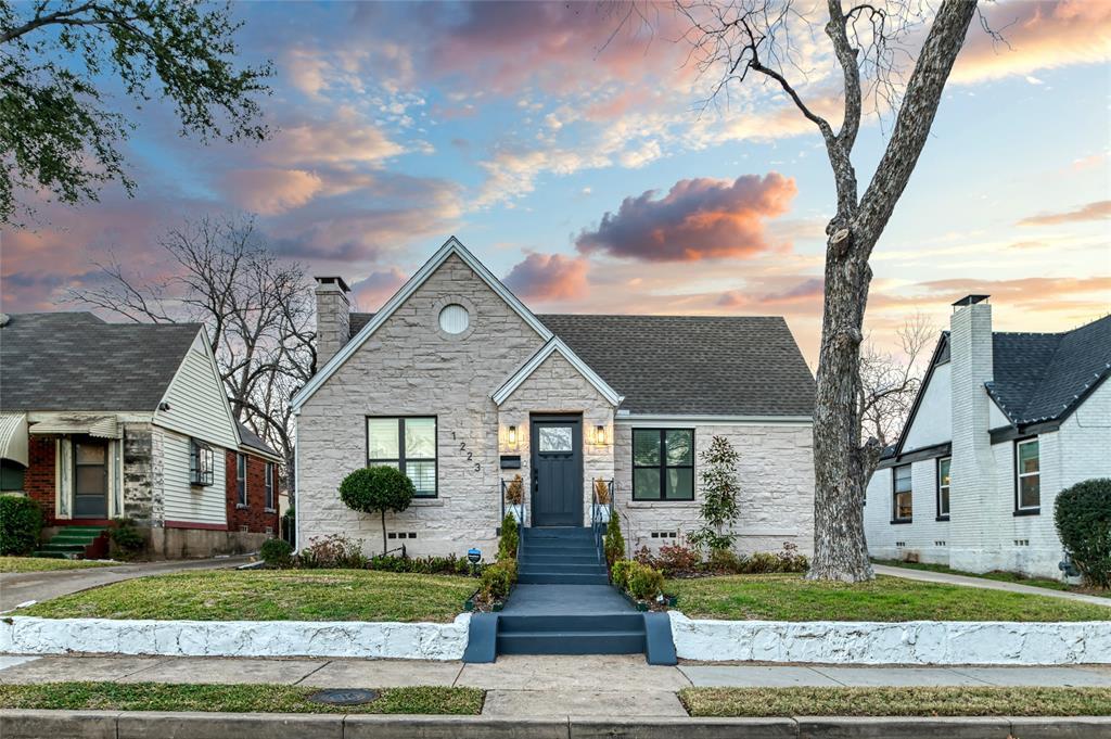 ¡NUEVA CASA A LA VENTA EN DFW! 1223 E Waco Avenue, Dallas.